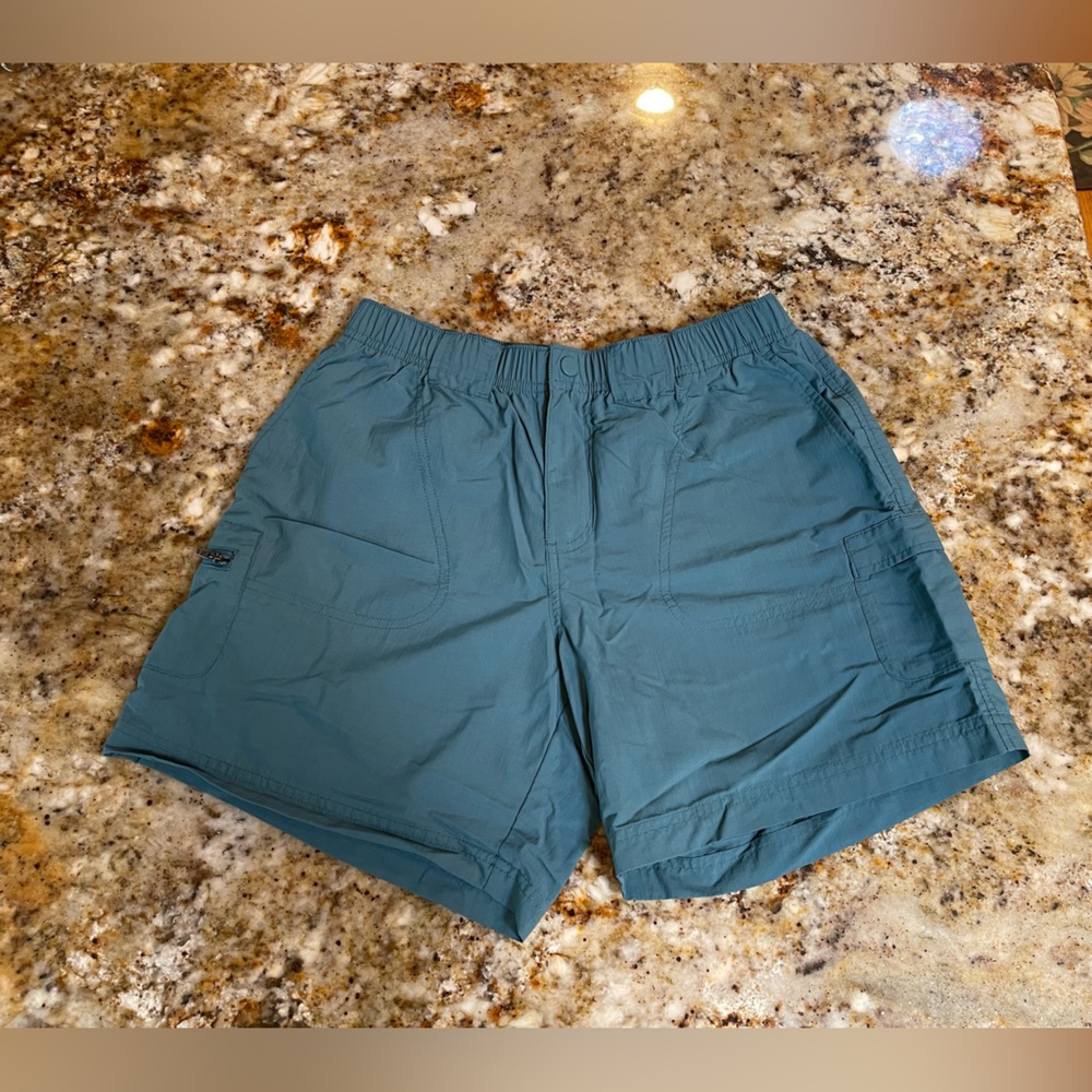 Columbia Cargo Shorts in Dark Green Size S Small EXC